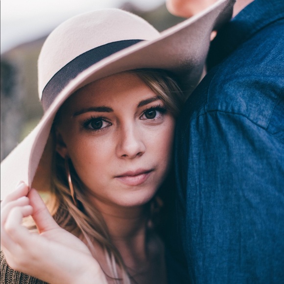 hannahmhinson